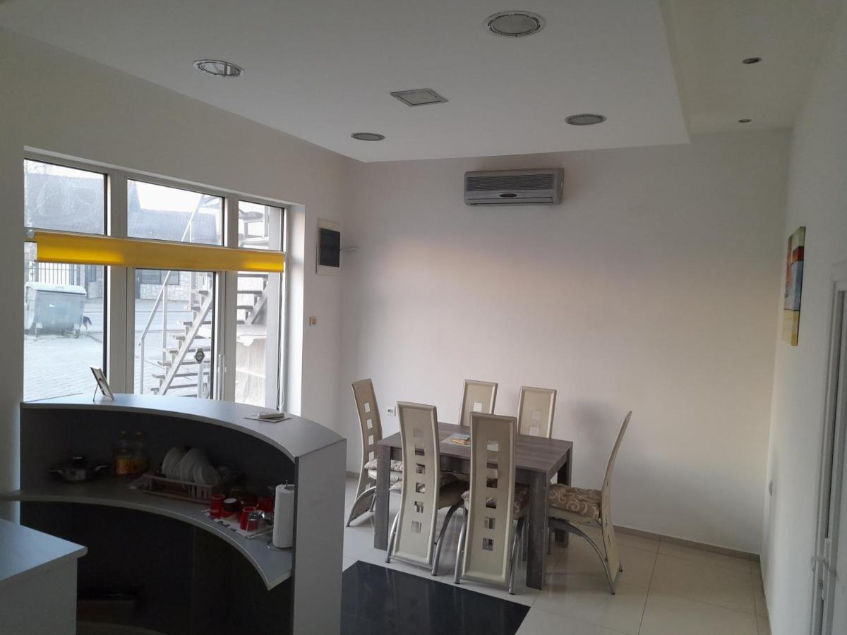 Ferienwohnung Apartman Mladenovic Zaječar Exterior foto